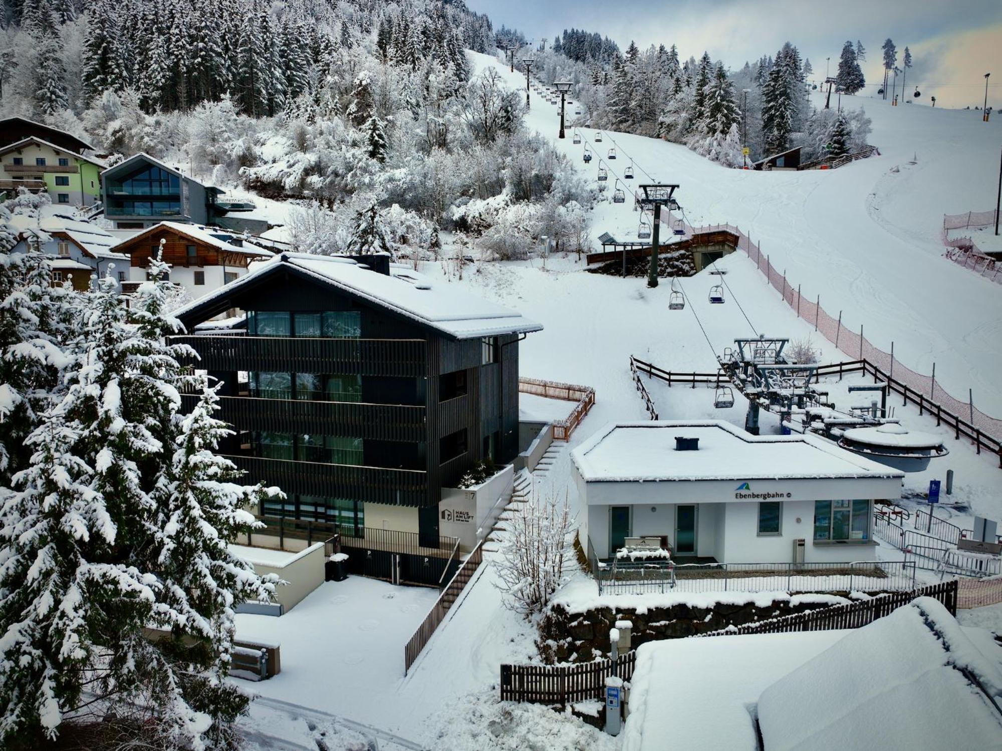 Haus Am Lift - Summercard Included - Ski-In Ski-Out Zell am See Bagian luar foto